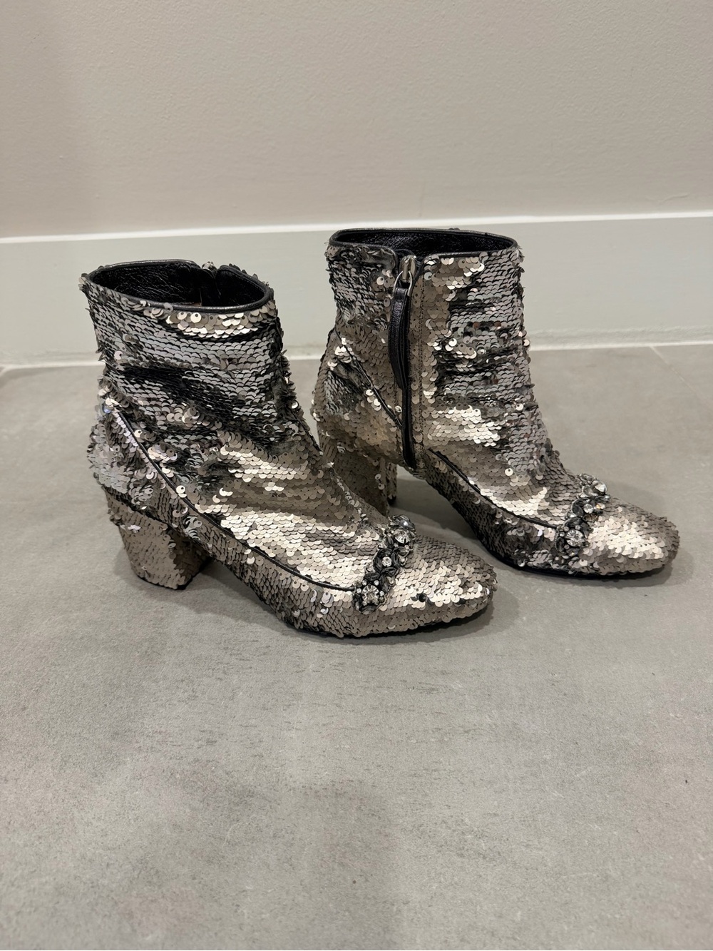 No. 21 Silver Sequin Ankle Boots